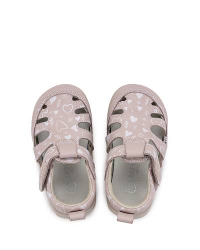 Sandalia de piel Respetuosa Corazones color rosa vista cenital